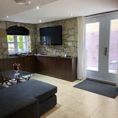 Laval magnifique 4 1/2 tout meublé, 2,200.00/ mois bail 1 ans - Photo 1