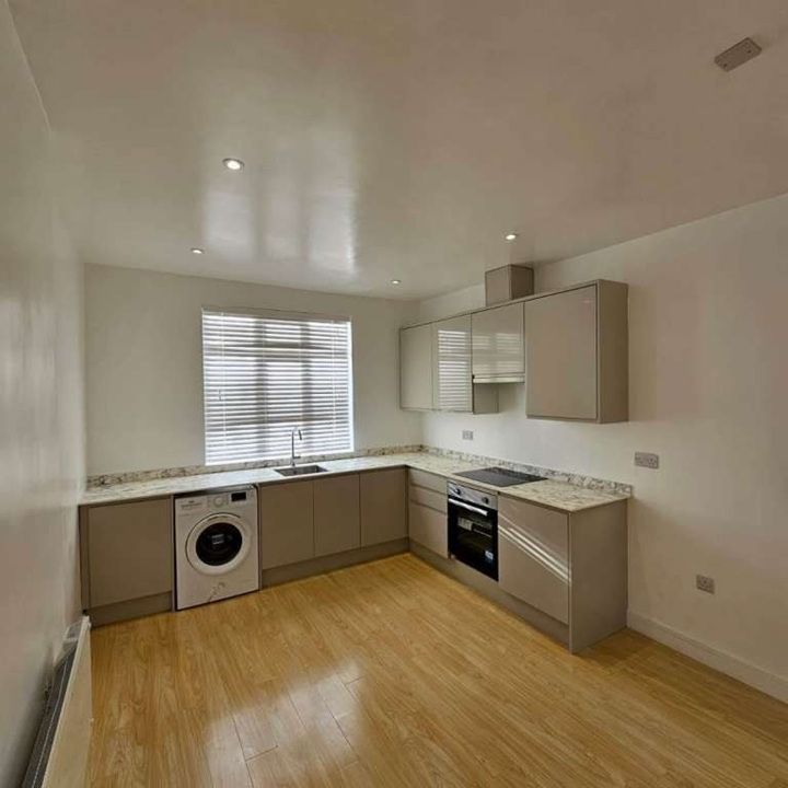 Room in a Shared House, Lonsdale Avenue, HA9 - Photo 1