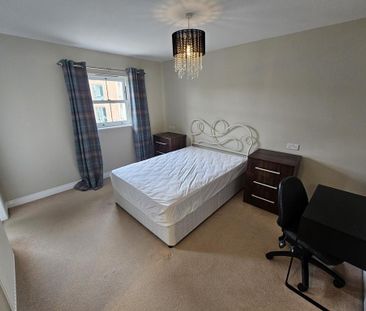 6 bedroom terraced house to rent - Photo 5