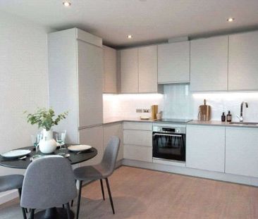 Rent at the iconic Thames Quarter; this third floor, two bedroom ap... - Photo 3