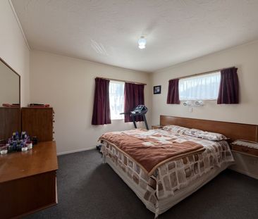 Warm & Spacious 3-Bedroom Home for Rent in Wallaceville - Photo 5