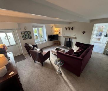 2 bedroom cottage to rent - Photo 1