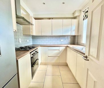 2 bedroom house to rent - Photo 2