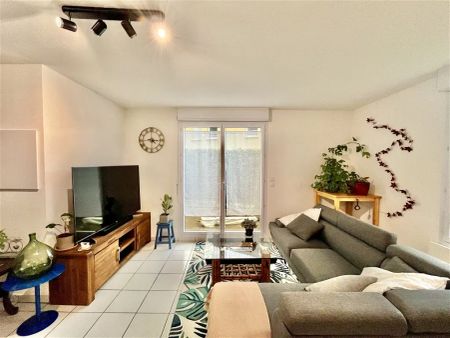Location maison 3 pièces - 68m² à Blaye (33390) - Photo 3