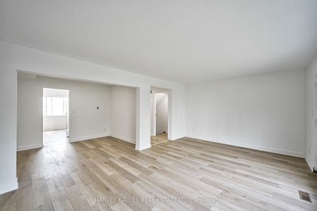 For Lease - 2000 Sheppard Avenue Unit# TH511, Toronto, Ontario - Photo 5