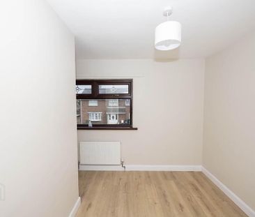 53 Deeny Drive, Lurgan, BT67 9EP - Photo 4