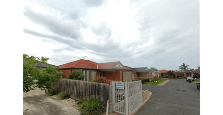 Charming 2-Bedroom Home Close to Transport & Amenities - Photo 3