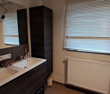 Woning te huur in Lapscheure voor € 1.200 met 4 slaapkamers - Photo 4