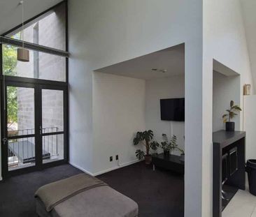 Comfort on Colombo fully furnished 1 bedroom apartment - Photo 5