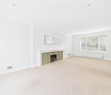 4 bedroom detached house to rent - Photo 3