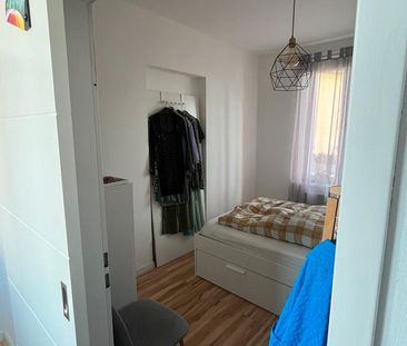 Gemütliche 2-Raum-Wohnung mit Balkon und EBK - Photo 1