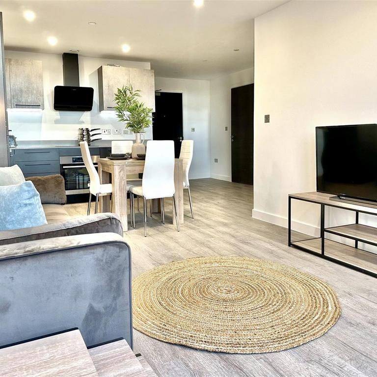 2 bedroom apartment to rent - Photo 1