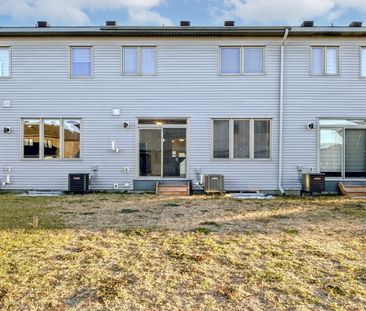 For Lease - 274 Ormiston Crescent, Barrhaven, Ontario - Photo 2