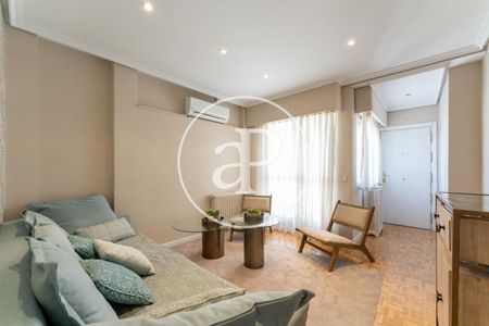 House for rent in Castellana (Madrid) - Photo 4