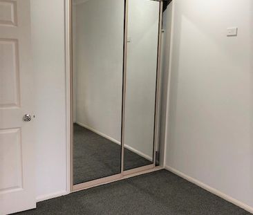 10 Honeyeater Circuit, Douglas QLD 4814 - House For Rent | Domain - Photo 4