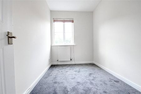 3 bedroom end of terrace house to rent - Photo 5