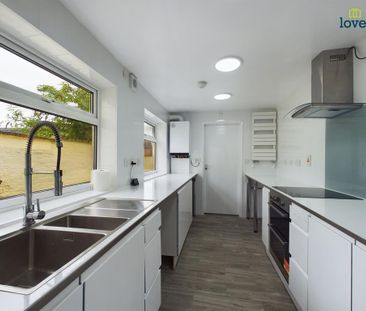 2 bedroom terraced house to rent - Photo 6