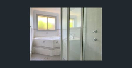 FOUR BEDROOM HOME IN BOAMBEE EAST - Photo 5