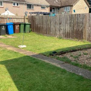 Bright & Sunny Single Room in Clean & Tidy Shared House Room 1 - Photo 3