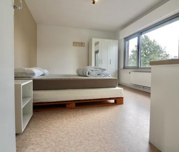 Centraal gelegen half-open bebouwing met 3 slpks, garage, tuin en t... - Photo 5