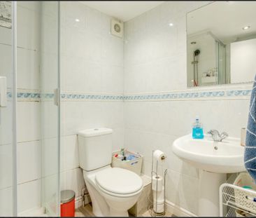 2 Bed Flat, Cotham Side, BS6 - Photo 5