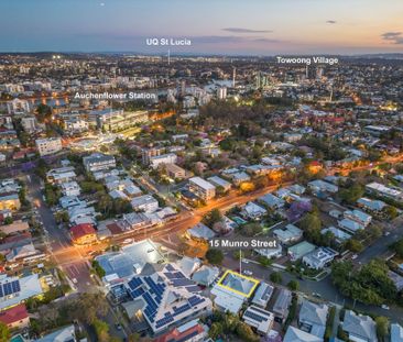 Modern Townhouse, Generous in Size, So Close to the CBD, UQ and QUT! - Photo 3