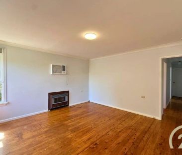 “3 Bedroom Home, Located In Penrith!” - Photo 5