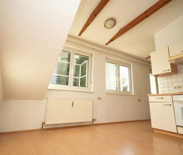 EINZIEHEN & WOHLFÜHLEN! Grün, zentral, genial – Wohnen mit Wohlfühl... - Photo 2