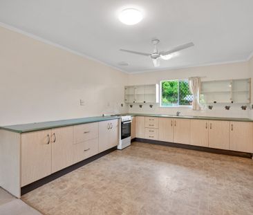 Family and Disability Friendly Home - Awaiting for you to Call Me H... - Photo 6