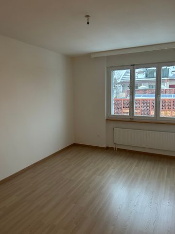 Zentral gelegene 3-Zimmerwohnung in Schmitten - Photo 4