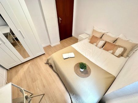 Carrer Murta, Valencia, Valencian Community 46020 - Photo 4