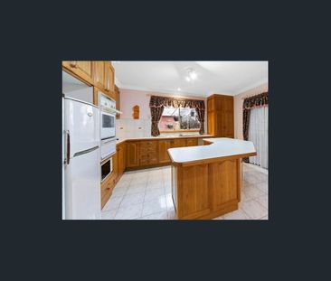 Spacious family home in great location! - Photo 4