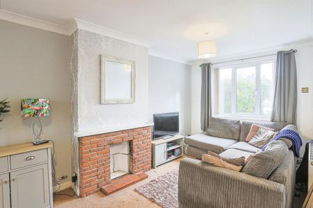 Don Avenue - Photo 2