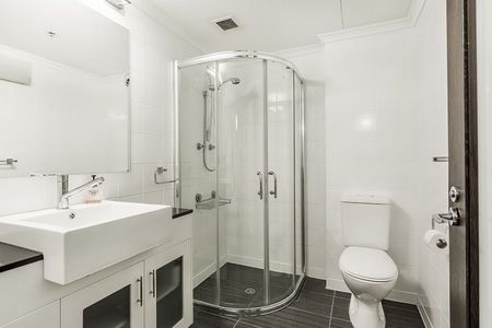 STUNNING APARTMENT | Furnished - Photo 5