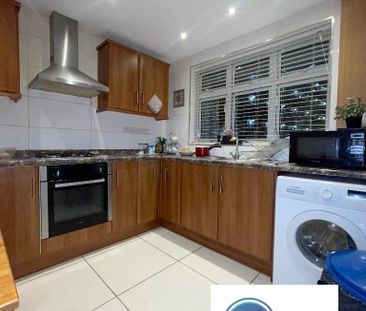 1 Bedroom Room in Flat Share To Rent - Photo 6