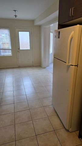 For Lease - 106 Bonnie Braes Drive, Brampton, Ontario - Photo 2