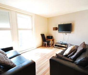 2 Bed - City Apartments, Northumberland Street - Photo 2