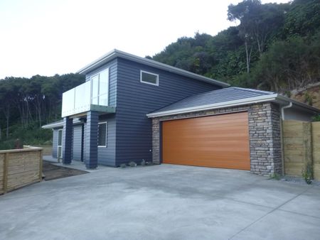 WAINUIOMATA LIVING - Photo 4