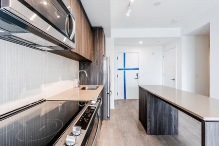 For Lease - 720 Whitlock Avenue Unit# 705, Milton, Ontario - Photo 3