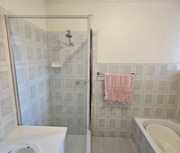 Family Comfort - Photo 1