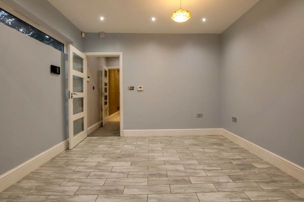 4 bed semi-detached house to rent in Waldale Drive, Leicester, LE2 - Photo 1