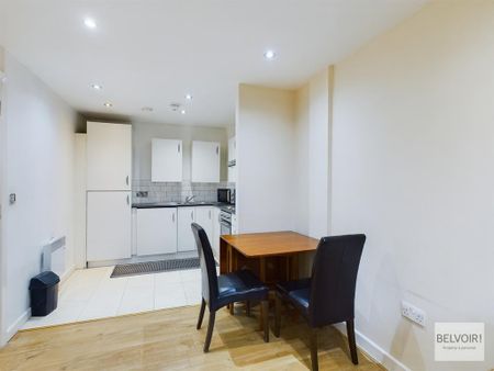 1 bedroom apartment to rent - Photo 4