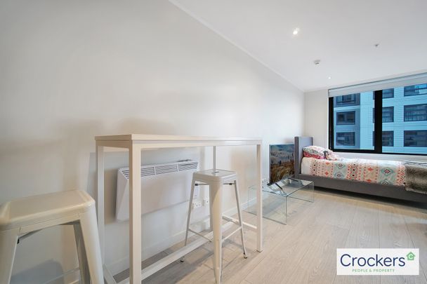 Pet friendly two bedroom unit at ALTRO - 1 WEEK FREE - Photo 1