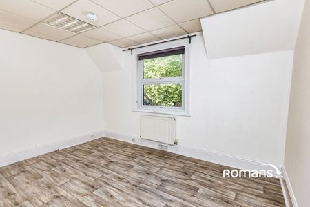 London Road, Reading, Berkshire, RG1 - Photo 2