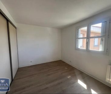 Location Appartement 4 pièces 100m² MARSEILLE 12ème - Photo 2