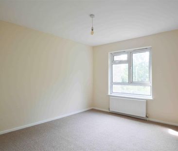 Rutland Court, Haverhill - Photo 2