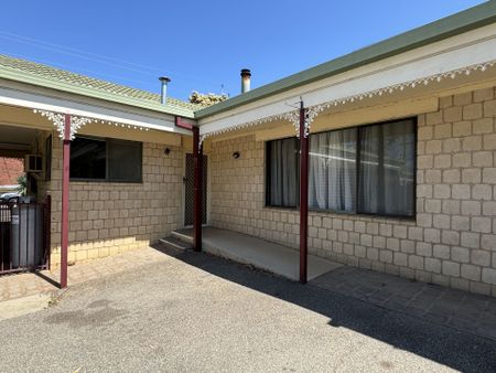42 Kamarooka Street, Barooga - Photo 2