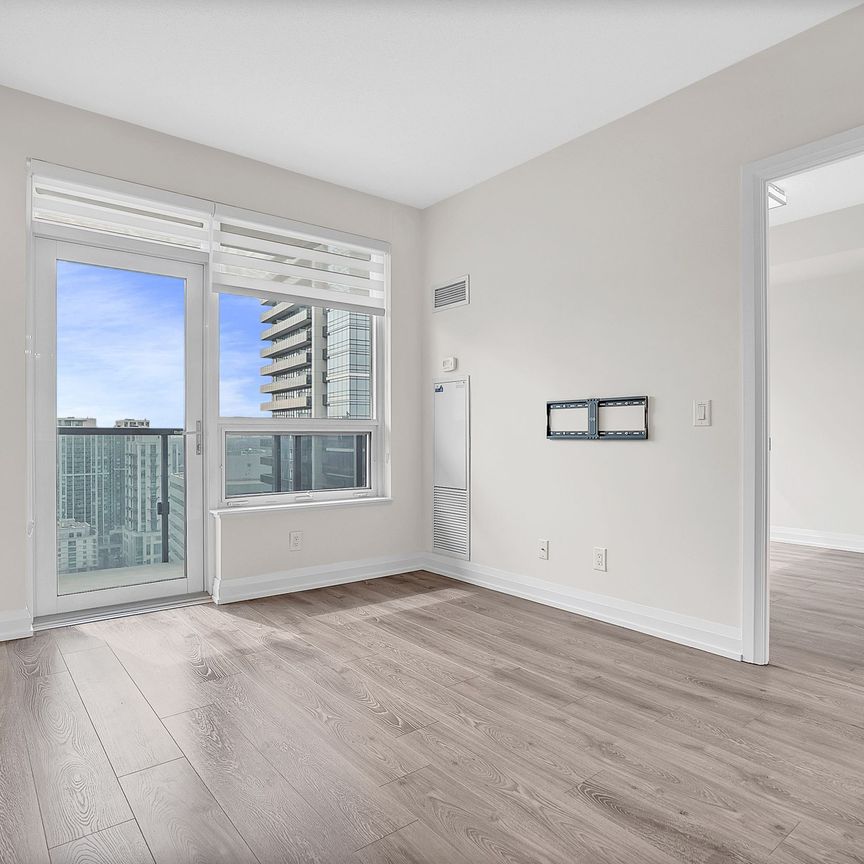 For Lease - 5 Sheppard Avenue Unit# 2216, Toronto, Ontario - Photo 1