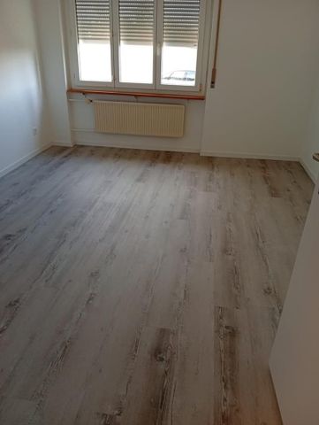 "Neu renovierte 2-Zimmerwohnung in Bettlach" - Photo 2