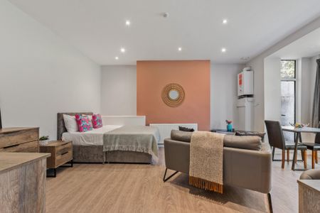 Flat C, 242 VINERY ROAD Leeds - LS4 2LA - Photo 5